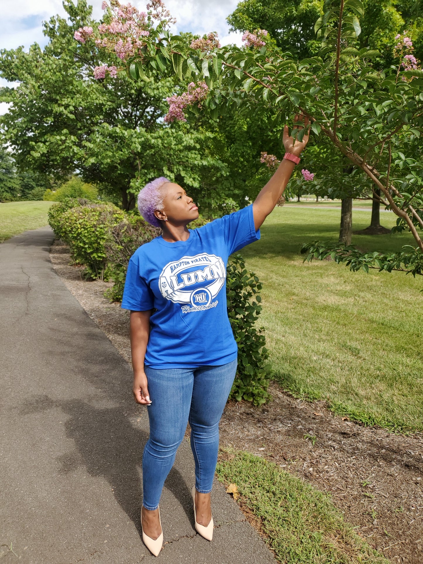 Hampton University Alumni Style 1001