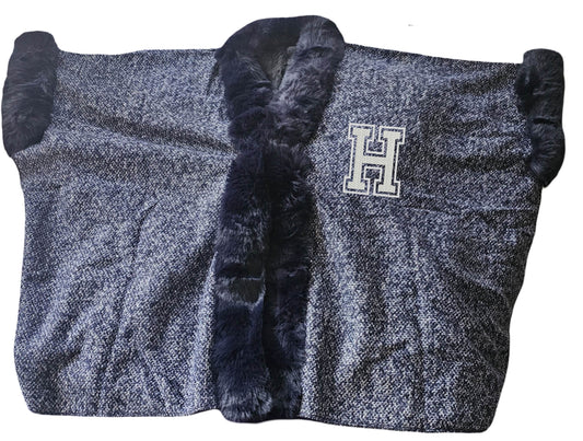 "H" Fall/Winter Cape